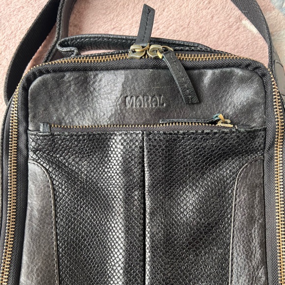Maral leather men’s crossbody bag - Picture 2 of 5
